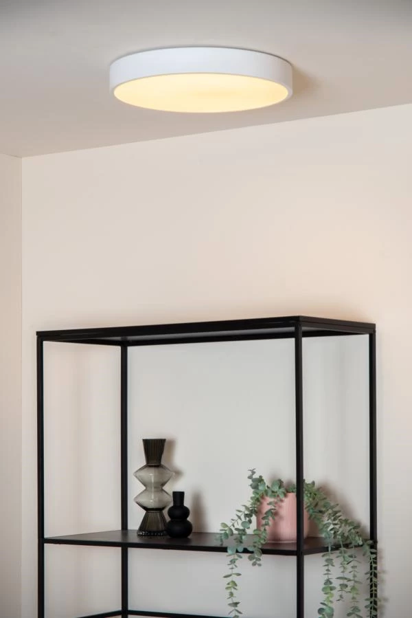 Lucide UNAR - Flush ceiling light - Ø 30 cm - LED Dim. - 1x18W 2700K - 3 StepDim - White - ambiance 1